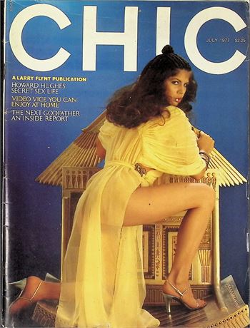 Chic Magazine ft. Farrah, Cheryl July 1977 010226AKP-27