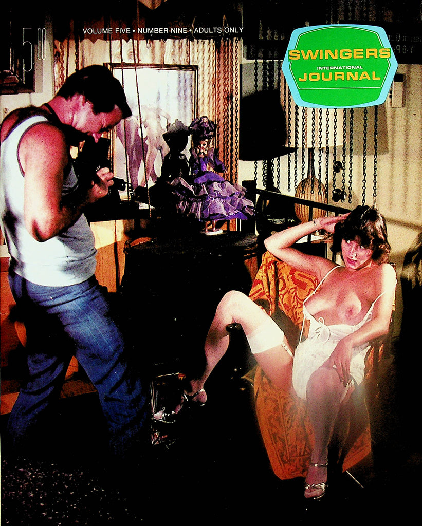 Swingers International Journal Magazine   The Swinging Scene / Photo-Graphic Sex Appeal  vol.5 #9   1970''s     032724lm-p2