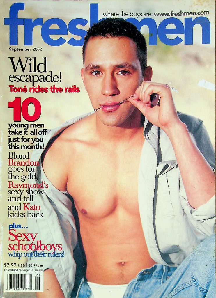 Freshmen Gay Magazine Ft. Brandon & Raymond September 2002 072325RP-