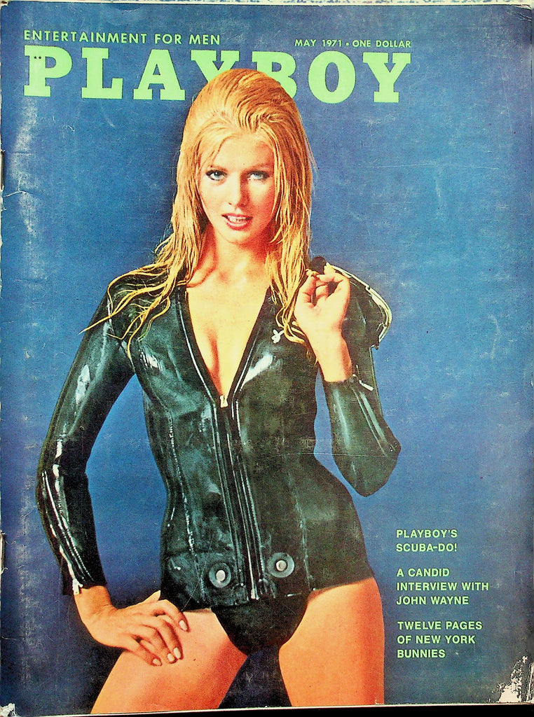 Playboy Magazine  Centerfold Girl Janice   /  John Wayne Interview    010126lmp