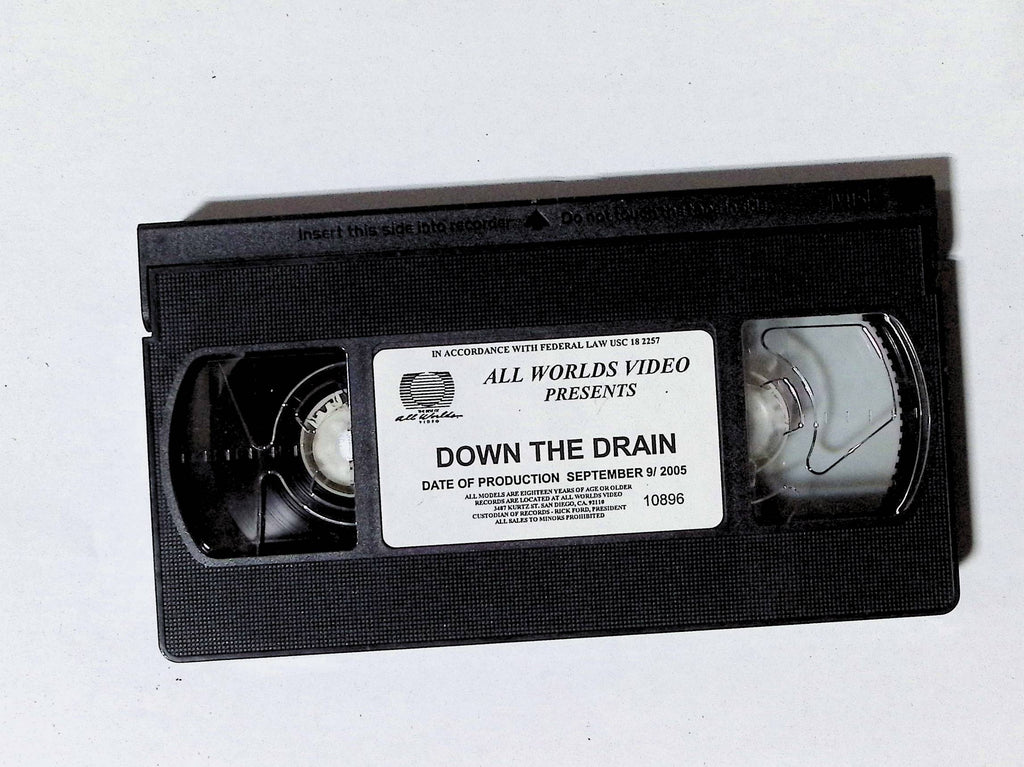 Down The Drain All Worlds Video Gay VHS 2005 103124JKVHS2