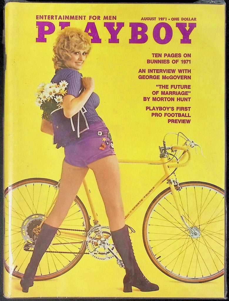 Playboy Magazine ft. Morton Hunt Aug 1971 110525AKP-52
