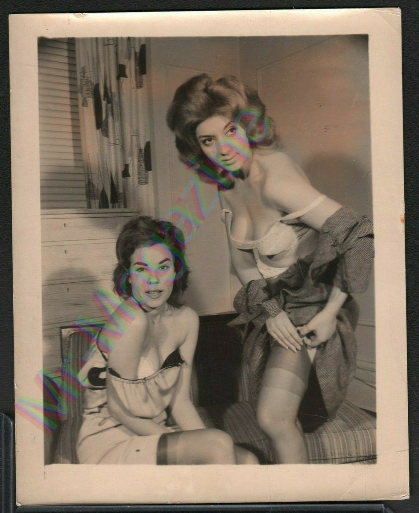 Vintage B&W Risque Pinup 4" x 5" Two Sexy Brunettes Cheesecake BC88