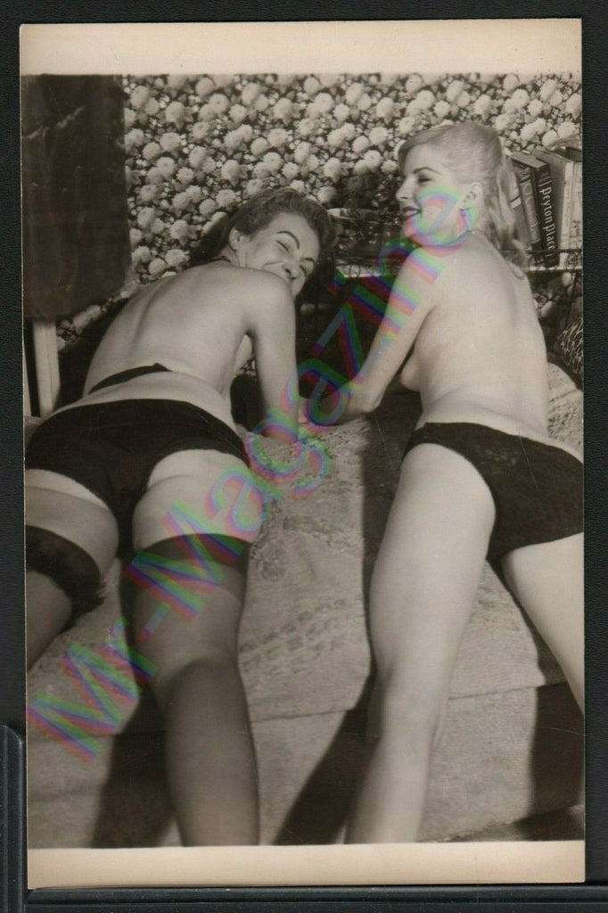Vintage B&W Risque Pinup 3" x 5" Sexy Blonde and Brunette Cheesecake BC92