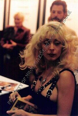 Nina Hartley Candid Original 4x6 1990s Color Photo in Sexy Outfit at Con 42ii