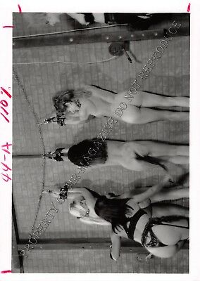 Adult Vintage B&W Photo 5x7 HOM Bondage Ashley Renee & Lesbians Dominated 248HK
