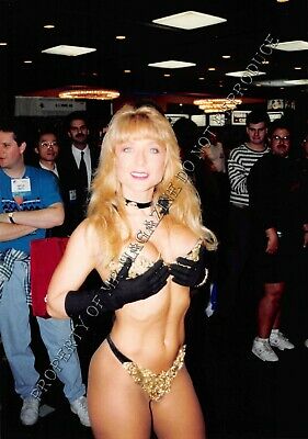 Nina Hartley Candid Original 5x7 1990s Color Photo Sexy Outfit at Porn Con 81ii