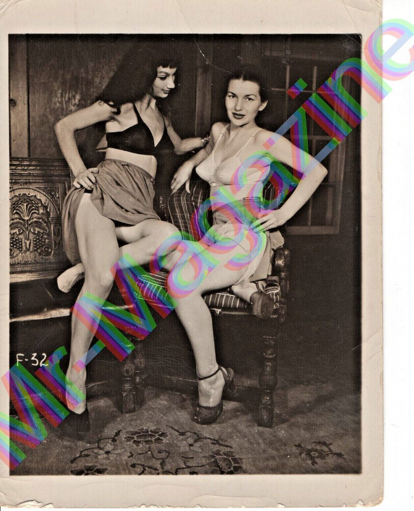 Vintage B&W Risque Pinup 4" x 5" Two Sexy Brunettes Cheesecake BL71