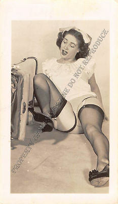 Adult B&W Photo 1940s/50s 2.5x4 Beautiful Brunette Seductive in Lingerie 149MH