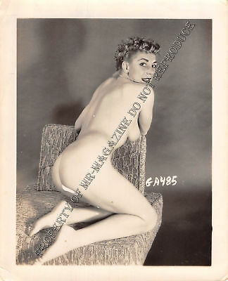 Adult Vintage B&W Photo 4x5 Beautiful Brunette Posing Nude Sexy Tits Out 69HP