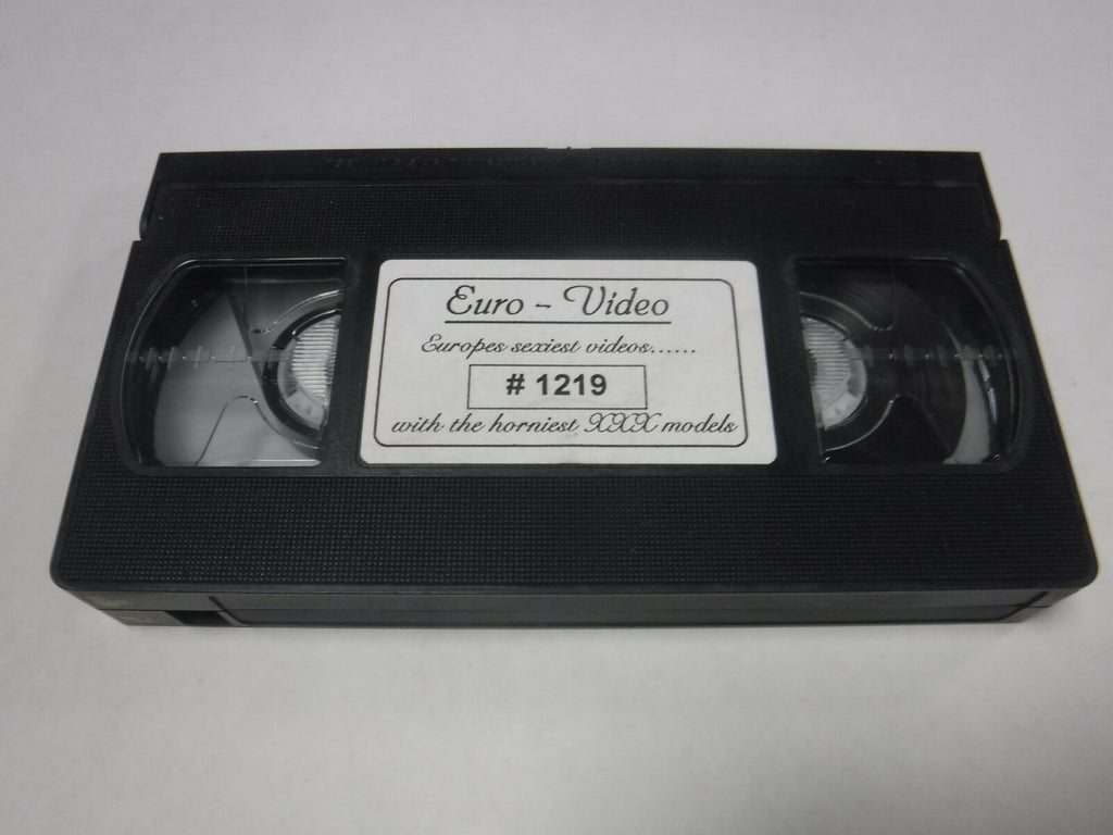 Euro-Video #1219 Horniest XXX Models Adult VHS 010219AMP3