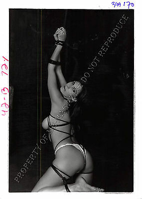 Adult 1990s B&W Photo 5x7 Bondage MILF Ashley Renee Bound with Ropes 232NB