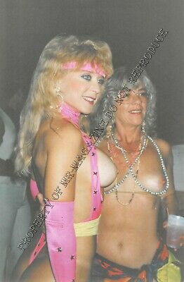 Nina Hartley Candid Original 4x6 Photo 1990s Nude Topless with Bobby Lilly 402ig