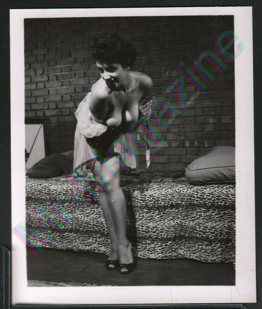 Vintage B&W Risque Pinup 4" x 5" Sexy Brunette Cheesecake BH42