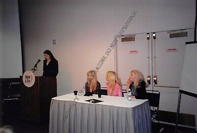 Nina Hartley Candid Original 4x6 Photo Color Star at Porn Convention 153ig
