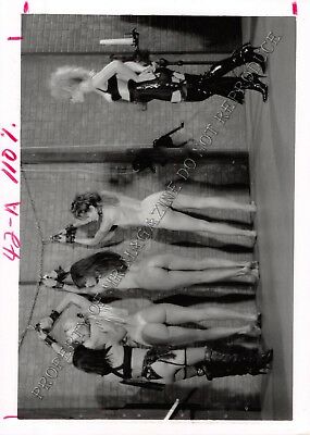 Adult Vintage B&W Photo 5x7 HOM Bondage Ashley Renee & Lesbians Dominated 245HK