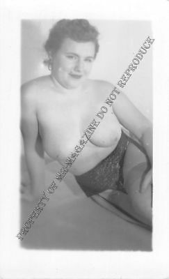 Adult Vintage B&W Photo 2.5x4 Sexy Chubby Lesbian Undressing Strip Tease 188HR