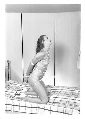 Adult Photo 1990s B&W 5x7 Bondage Beautiful Brunette Bound & Dominated 84yc