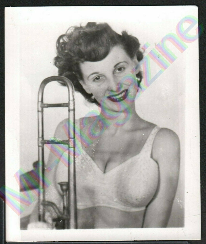 Vintage B&W Risque Pinup 4" x 5" Sexy Blonde Donna Brown Cheesecake BG5