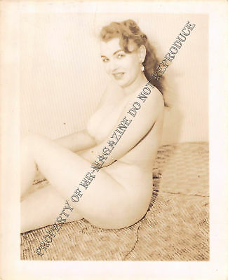 Adult Vintage B&W Photo 4x5 Beautiful Brunette Posing Nude Sexy Tits Out 64HP