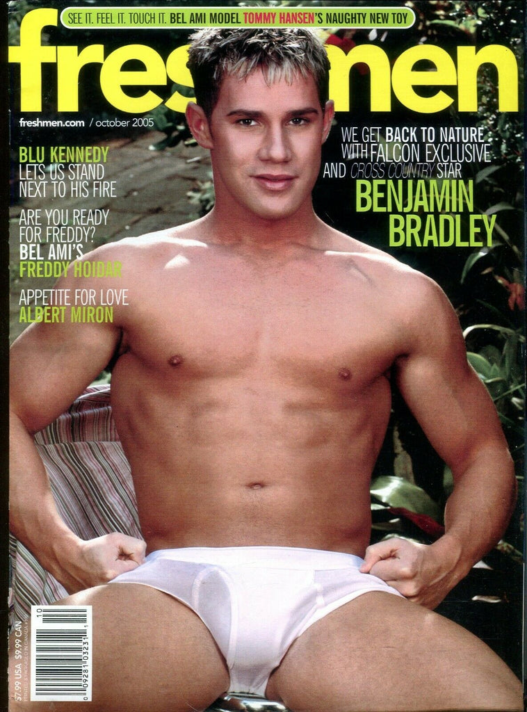 Freshmen Gay Magazine Benjamin Bradley October 2005 101319lm-ep