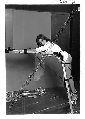 Adult 1990s B&W Photo 5x7 Bondage MILF Ashley Renee Bound & Tied to Ladder 253NB