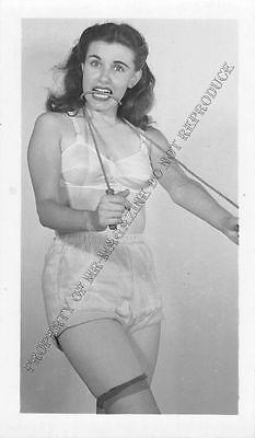 Adult B&W Photo 1940s/50s 2.5x4 Beautiful Brunette Seductively Undressing 119MH