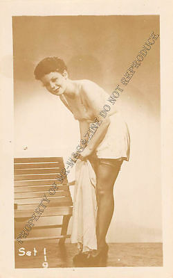 Adult B&W Photo 1940s/50s 2.5x4 Beautiful Brunette Seductively Undressing 71MH