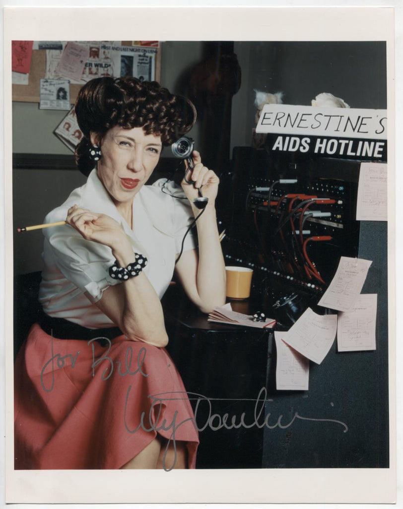 Lily Tomlin Actress Autographed 8"x10" Photo w/COA WWE6-17
