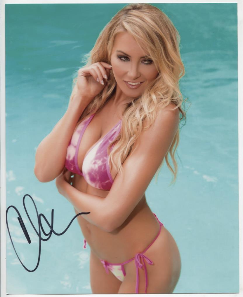 Christina Riordan Model Autographed 8"x10" Photo w/COA WWE7-118