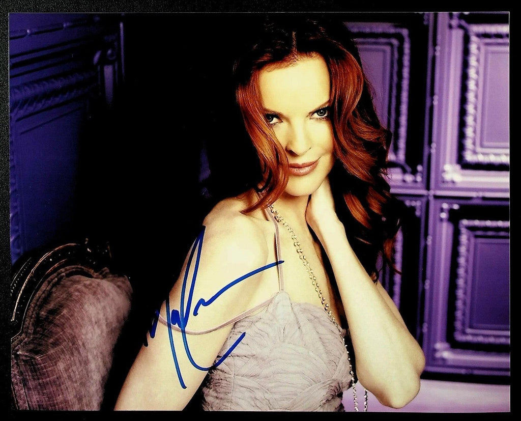 Marcia Cross Actress Autographed 8"x10" Photo w/COA WWE12-13