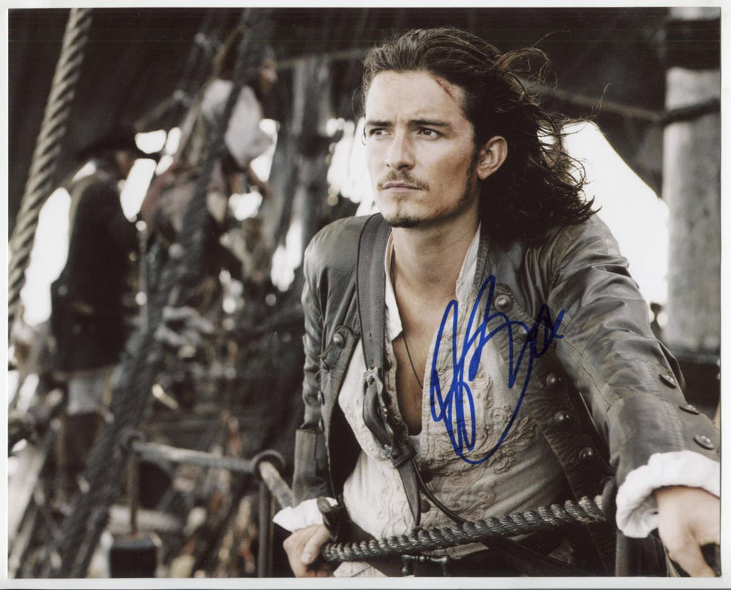 Orlando Bloom Actor Autographed 8"x10" Photo w/COA WWE14-83