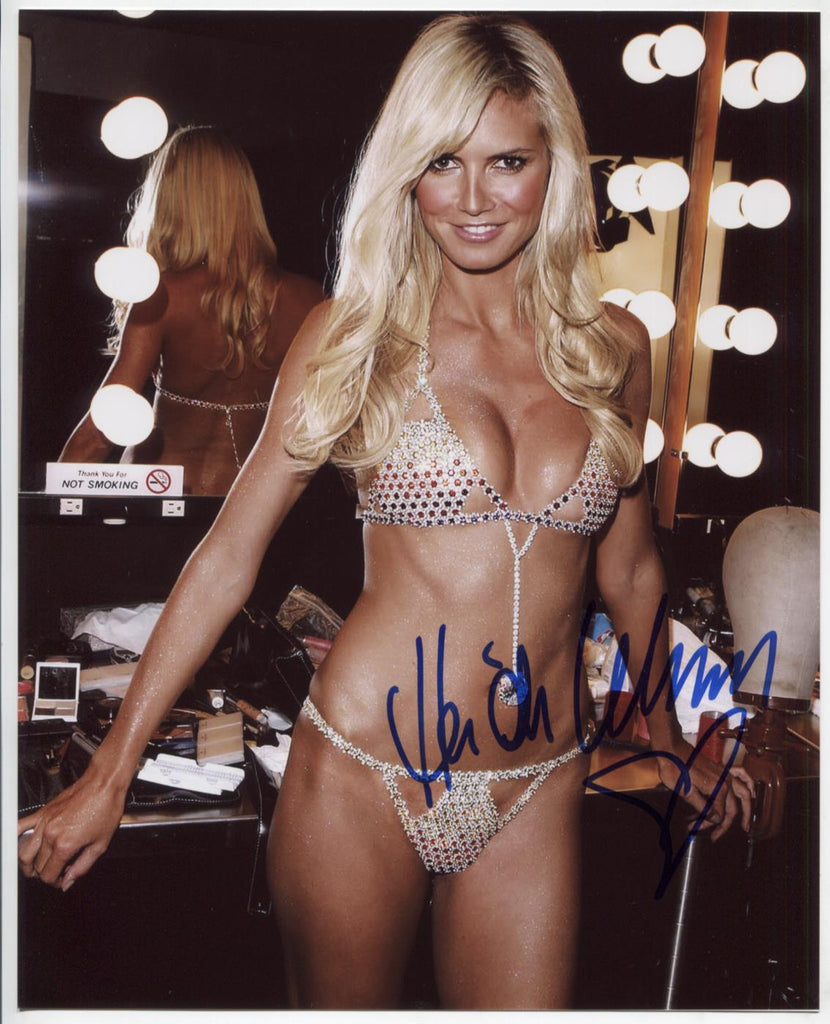 Heidi Klum Model Autographed 8"x10" Photo w/COA WWE14-154