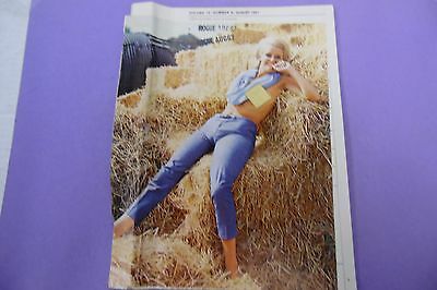 Pub Busty Magazine Wendy August 1967 Readers Copy 080816lm-ep2