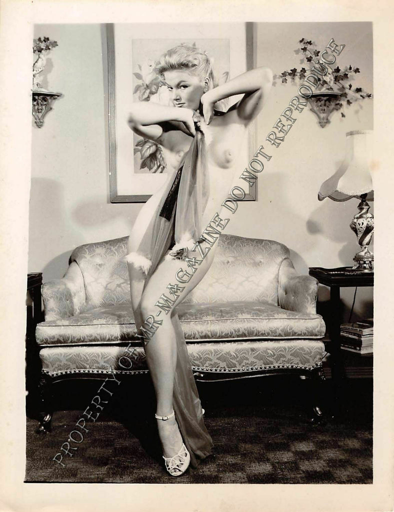 Adult Vintage 1950s B&W Photo 4x5 Beautiful Blonde Nude Sexy PinUp HOT 272FE