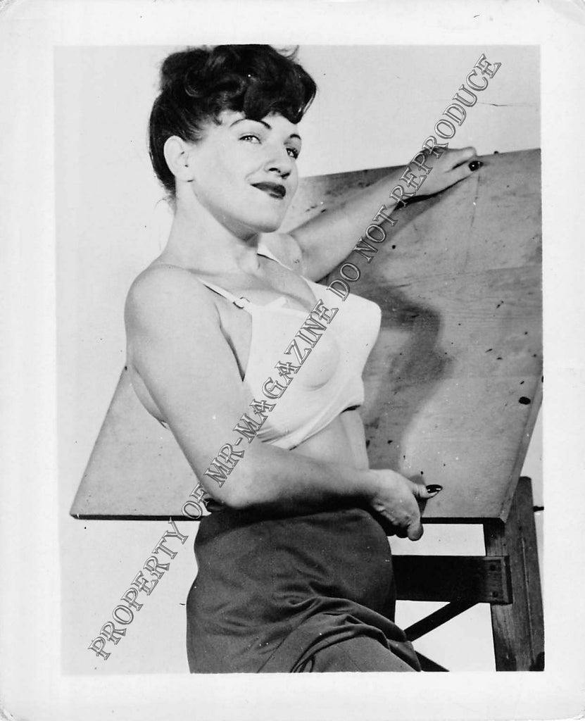 Adult Vintage 1950s B&W Photo 4x5 Sexy Brunette Taking Off Lingerie 212FF