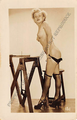 Adult B&W Photo 1940s/50s 2.5x4 Beautiful Blonde Seductively Undressing 276MH