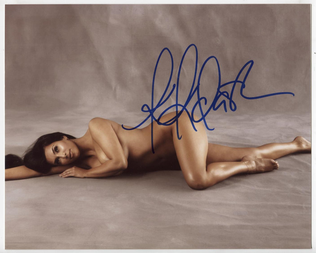 Kim Kardashian Model Autographed 8"x10" Photo w/COA WWE11-19