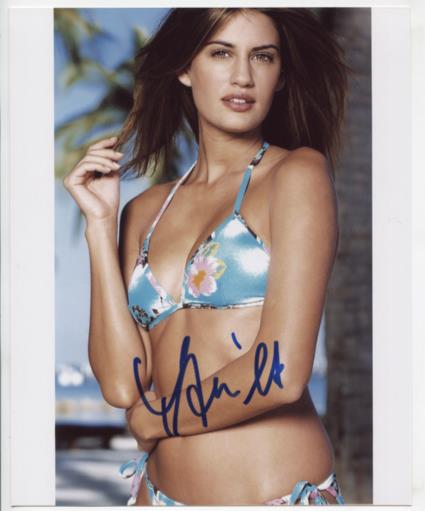 Yamila Diaz Model Autographed 8"x10" Photo w/COA WWE11-11