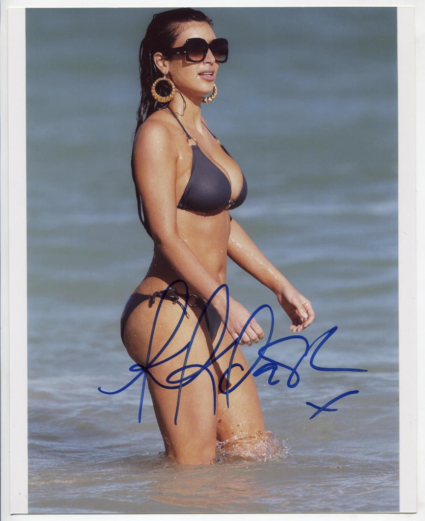 Kim Kardashian Model Autographed 8"x10" Photo w/COA WWE14-148