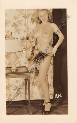 Adult Vintage B&W Photo 2.5x4 Beautiful Blonde Showing Off Body Nude 126HV