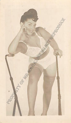 Adult B&W Photo 1940s/50s 2.5x4" Beautiful Brunette Posing in Sexy Lingerie 29MF
