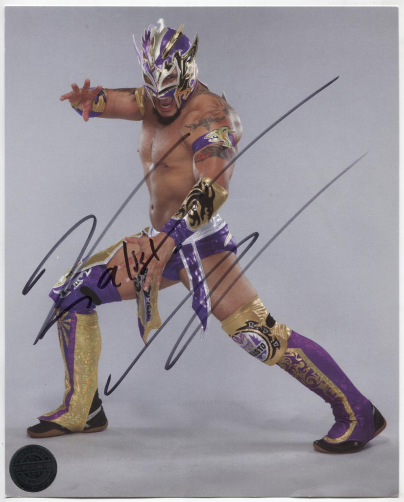 Kalisto Wrestler Autographed 8"x10" Photo w/COA WWE4-91