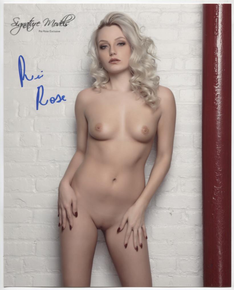 Ria Rose Actress Autographed 8"x10" Photo w/COA WWE6-180