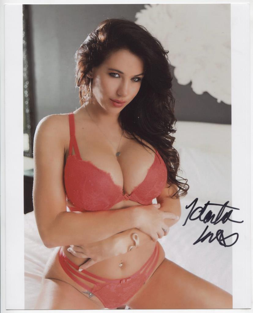 Heather Kirby Model Autographed 8"x10" Photo w/COA WWE7-129