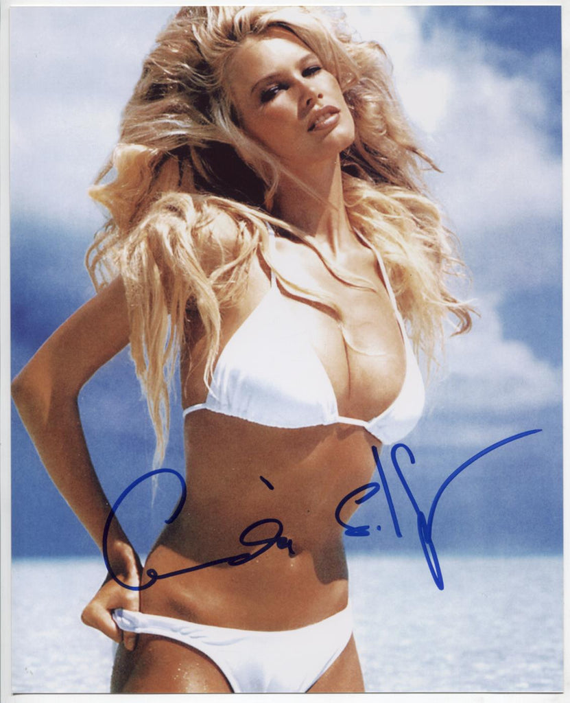 Claudia Schiffer Model Autographed 8"x10" Photo w/COA WWE15-29