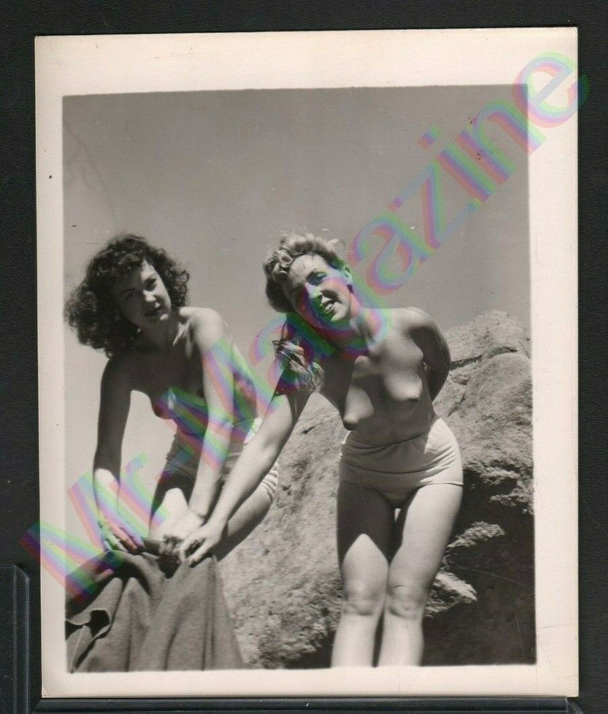 Vintage B&W Risque Pinup 4" x 5" Sexy Blonde and Brunettes Cheesecake AU28