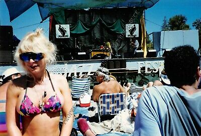 Nina Hartley Candid Original 4x6 1990s Photo in Bikini Outdoors 180ii