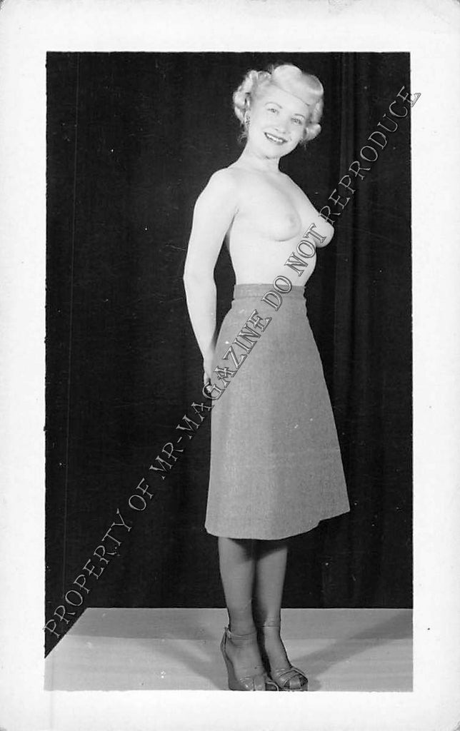 Adult B&W Photo Vintage 2.5x4" Sexy HOT Blonde Nude Stripping Seductive 117FS