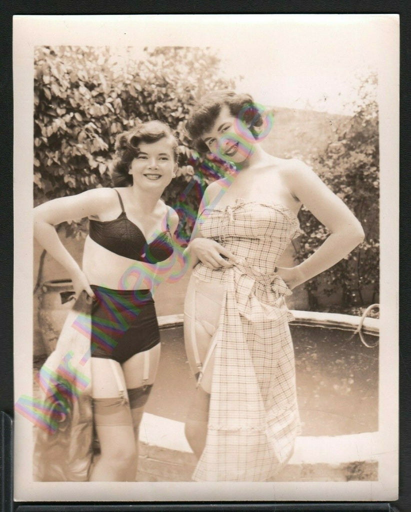 Vintage B&W Risque Pinup 4" x 5" Two Sexy Brunettes Cheesecake BC86